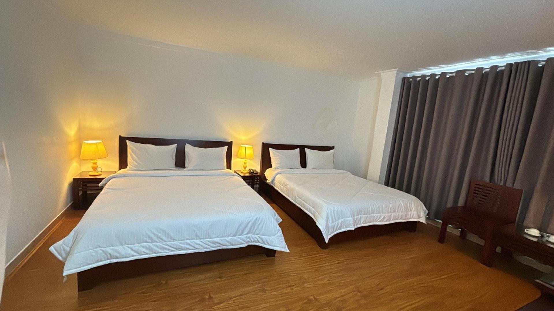 Phung Long Hotel Хошимин Екстериор снимка