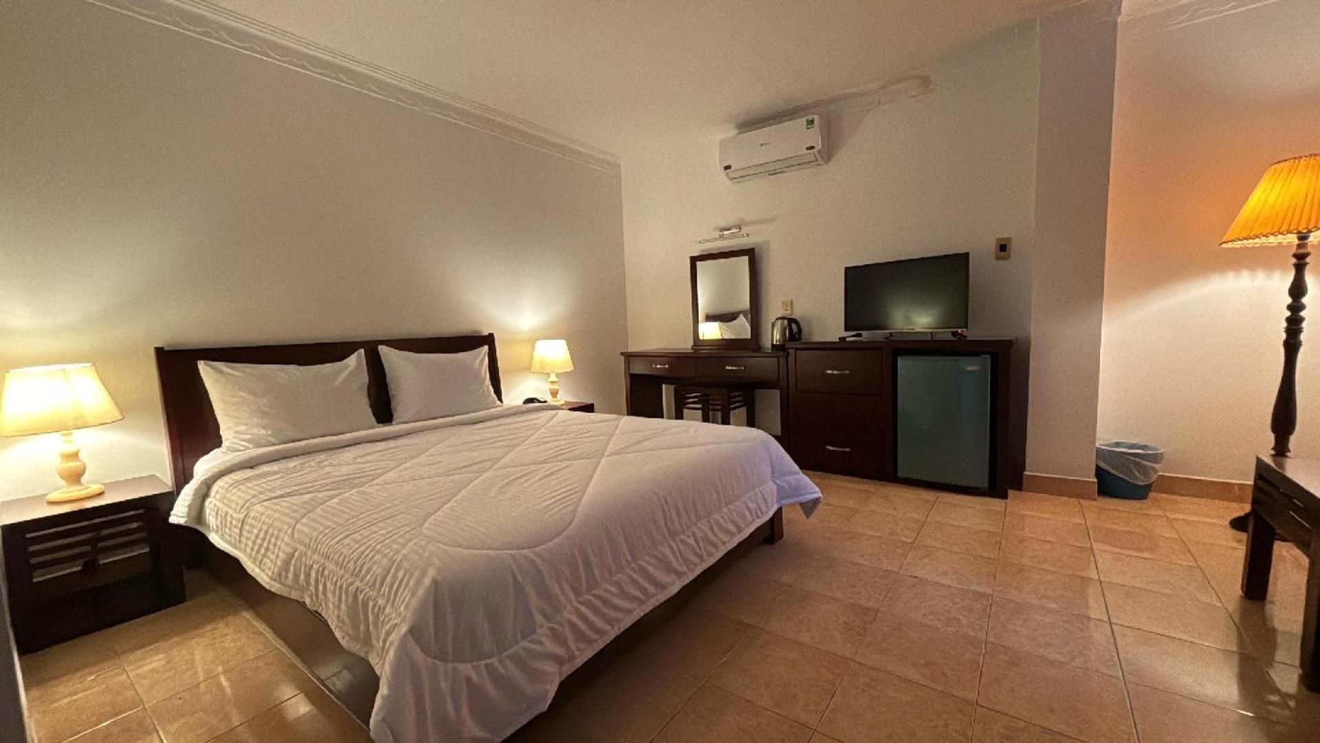 Phung Long Hotel Хошимин Екстериор снимка