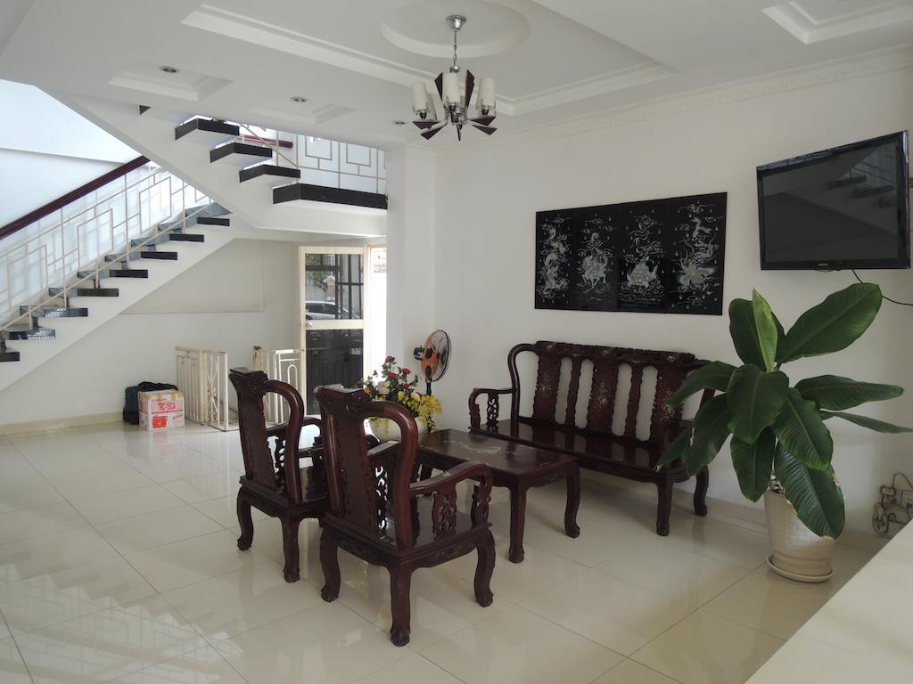Phung Long Hotel Хошимин Екстериор снимка