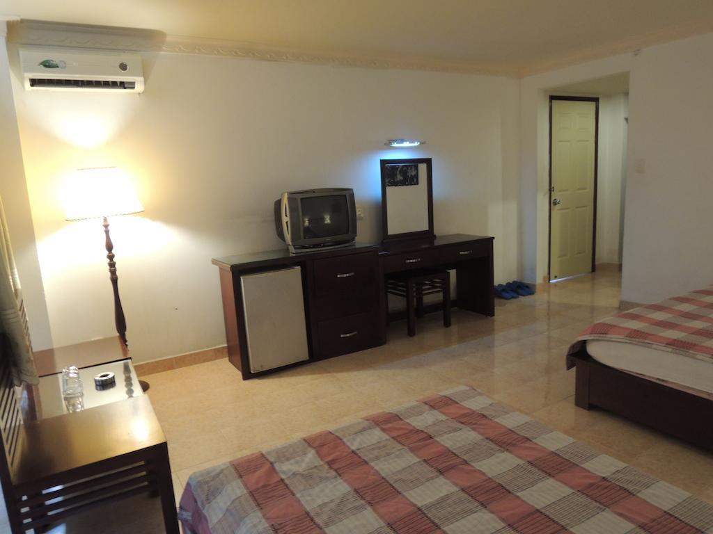Phung Long Hotel Хошимин Стая снимка