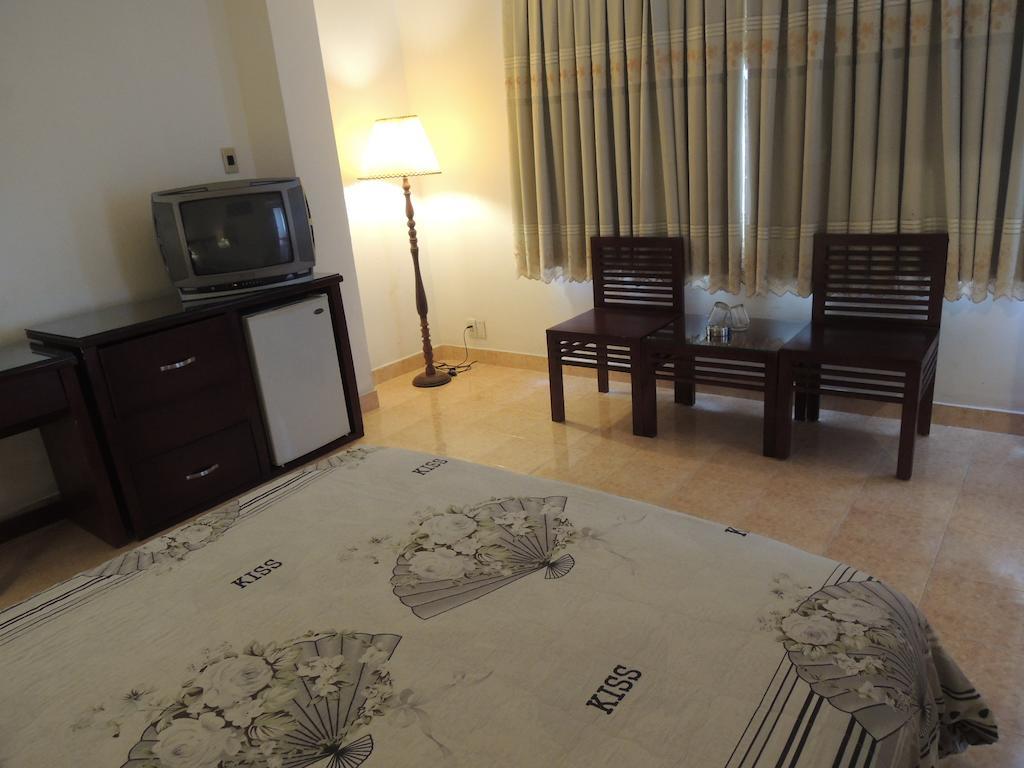 Phung Long Hotel Хошимин Стая снимка